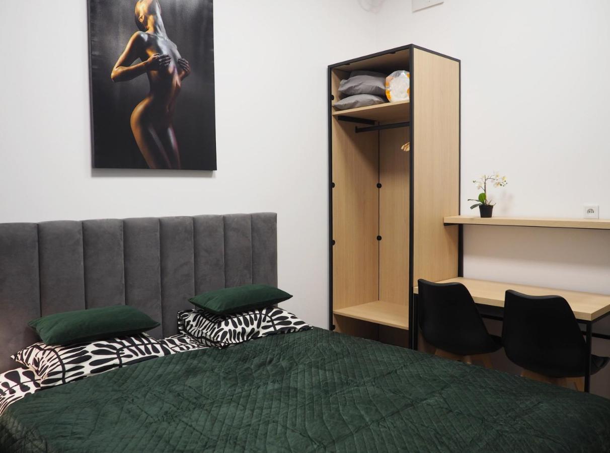 Mercy Apartments A 12 Варшава Экстерьер фото